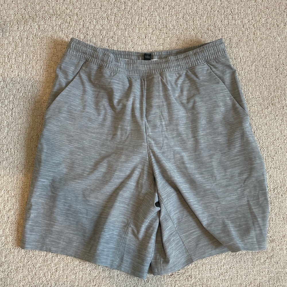 Lululemon grey athletic shorts size L